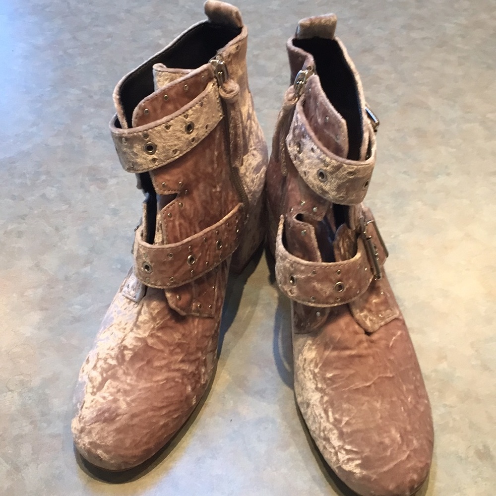 Rebecca Minkoff Velvet boots (sz 8)